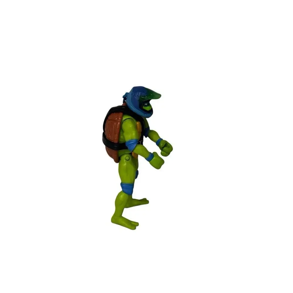 Teenage Mutant Ninja Turtles Mutant Mayhem Leonardo Kick Cycle Action Figure